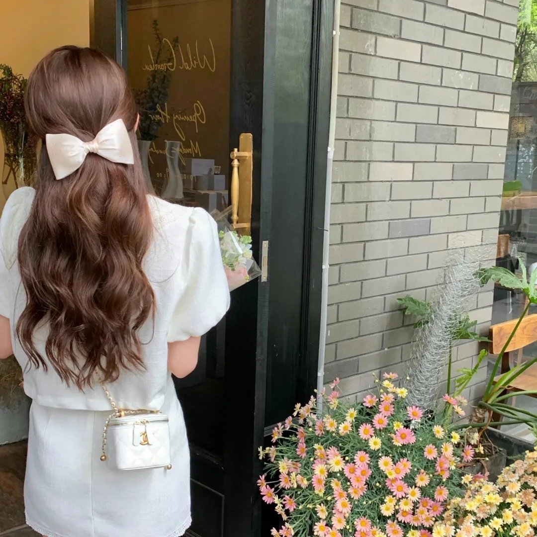这里那里